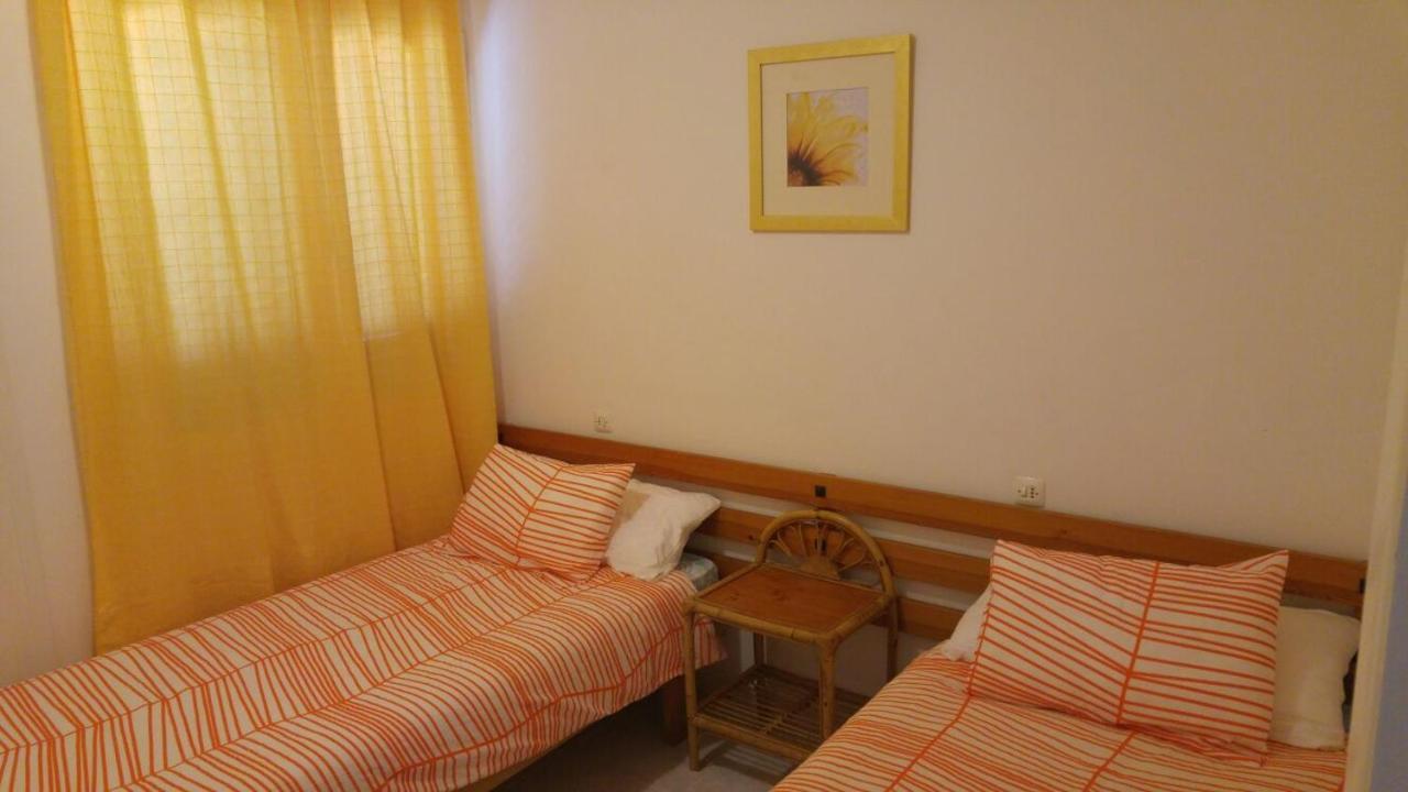 Precioso Apartamento Al Lado De Bonita Cala Ciutadella  Bagian luar foto